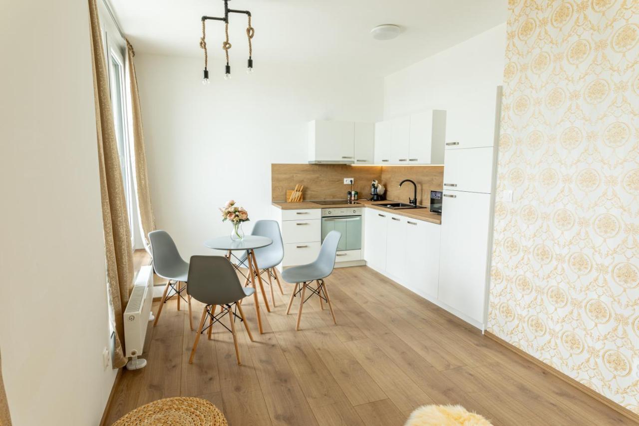 Stresny Aparman Pri Mlyne Apartment Скалица Екстериор снимка